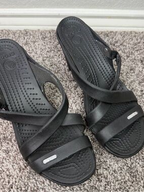 CROCS  Cyprus IV Block Heel Slip-On
Sandal, Black 7 W